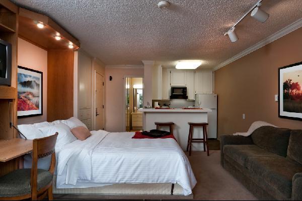 Oakwood At Eaves West Valley San Jose Room photo